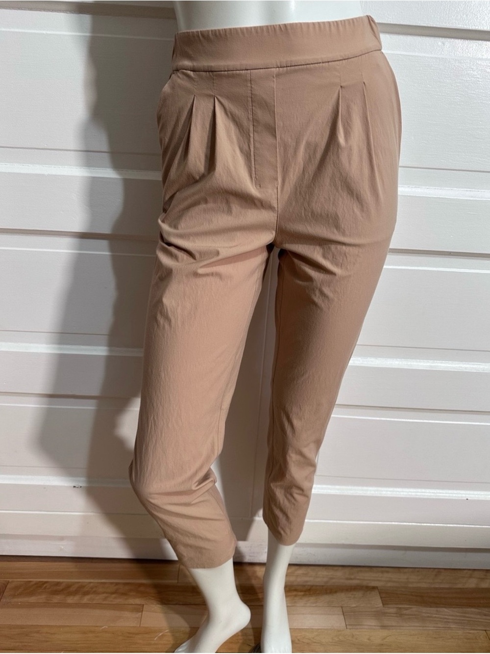Lululemon Your True Trouser High Rise Pant Size 2 Beech Wood Stretch $138